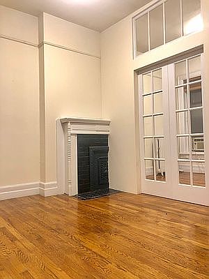 2nd image of 249 W 76th St APT 4B