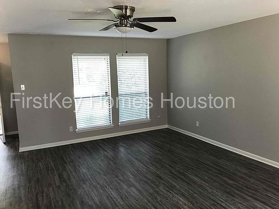 5th image of 6619 Greenvale Ln