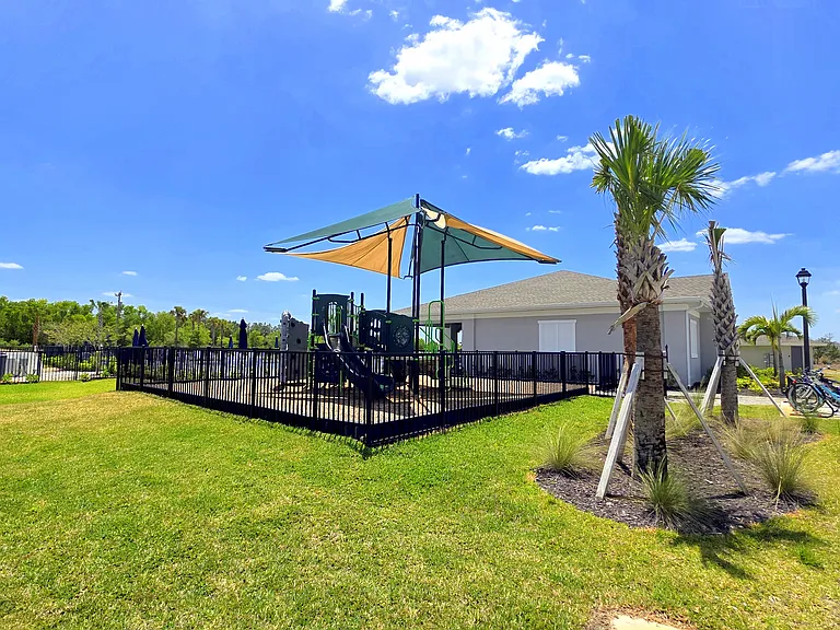 12212 Amber Waves Rd — Photo 25