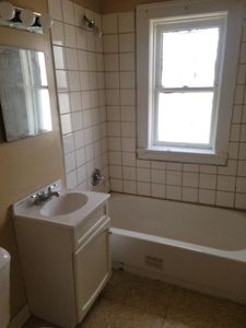 1625 W Keefe Ave, Milwaukee, WI, 53206