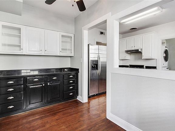 5th image of 5402 S Tonti St