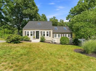 25 Cedarwood Rd, Stoughton, MA 02072