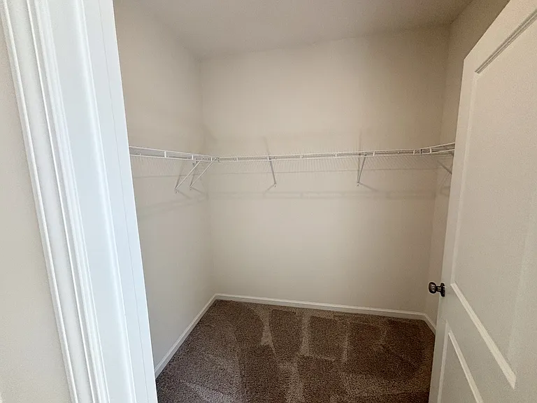 552 Nightengale Ridge Dr — Photo 17