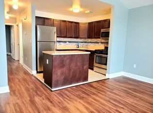 105A Dolphin Ct, Bronx, NY 10473