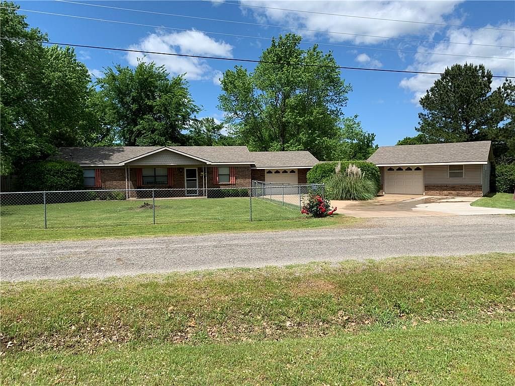 22804 Green St, Shady Point, OK 74956 | Zillow