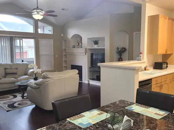 14221 E 1st Dr Unit 301, Aurora, CO 80011