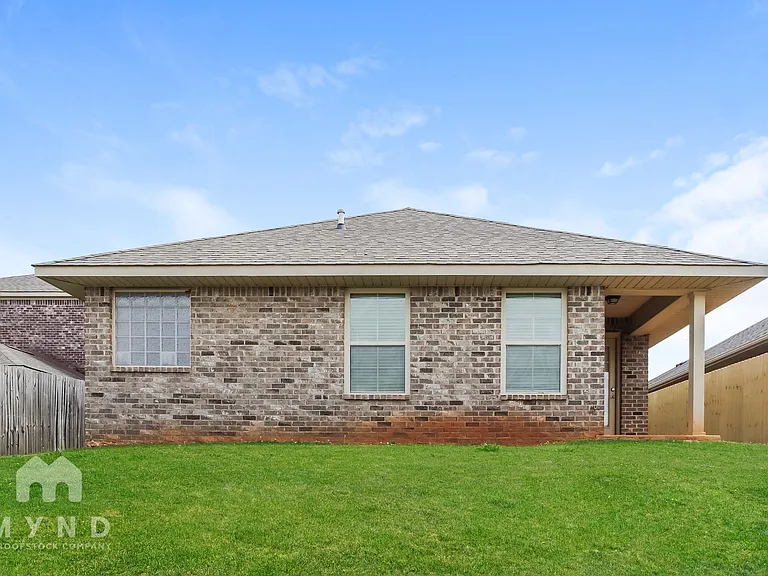 136 Pitts Griffin Dr — Photo 18