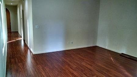 3rd image of 3133 4th Ave