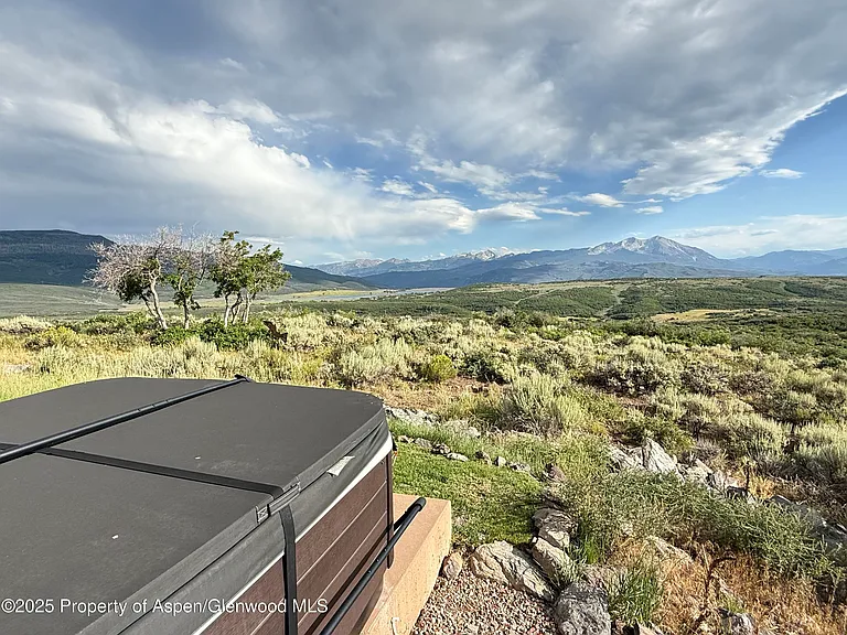 2103 Ten Peaks Mesa Rd — Photo 36