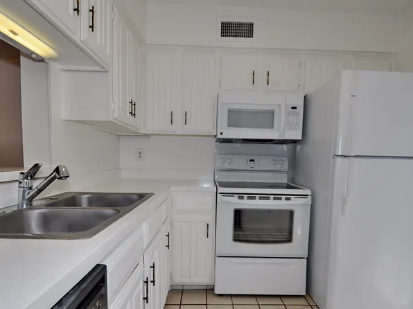 Hidden Bend Townhomes, 5630 Spring Valley Rd APT 30C, Dallas, TX 75254