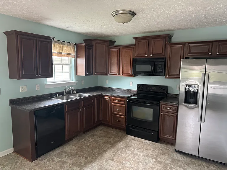348 White Dogwood Dr — Photo 2