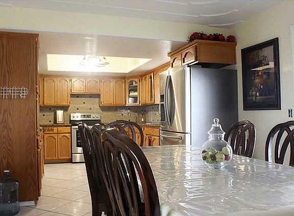 4th image of 5824 Mountain Sun Dr
