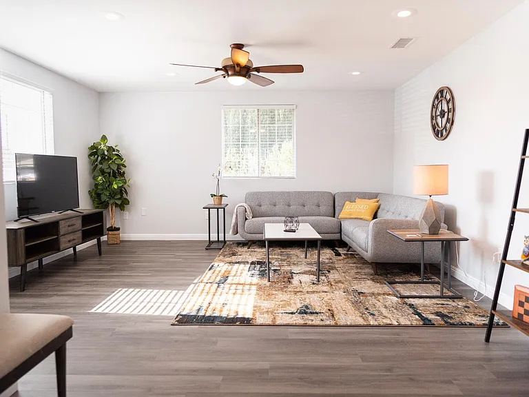 5801 Orange Ave — Photo 42