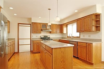 2nd image of 1525 Norman Dr