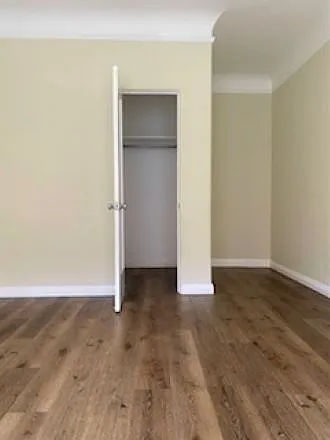 465 S Detroit St #203 — Photo 9