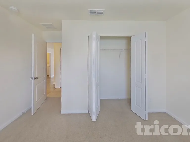 3323 Canyon Falls Dr — Photo 14