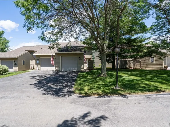 146 State St Unit 108, Clayton, NY 13624