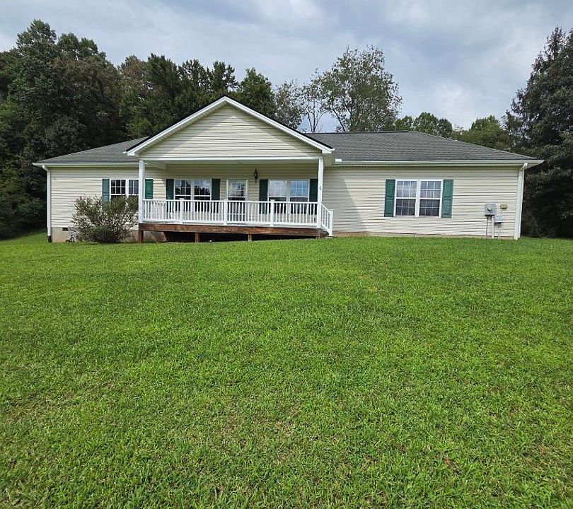 1st image of 1174 Buchanan Loop Rd