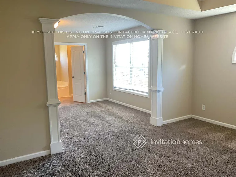 5026 Yankee Doodle Dr — Photo 19