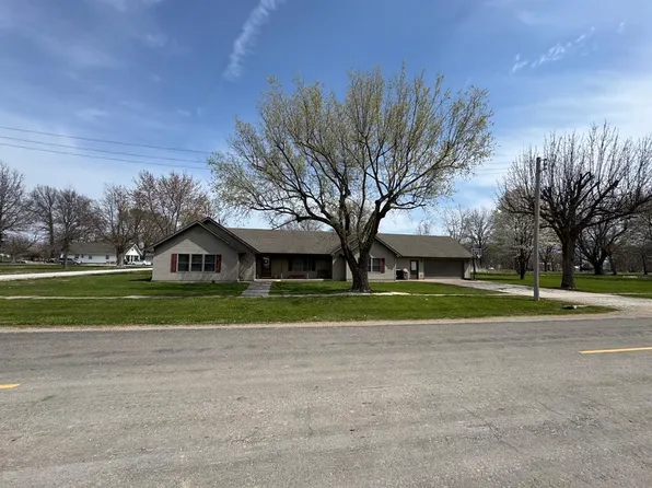 312 N 3rd St, Hurdland, MO 63547
