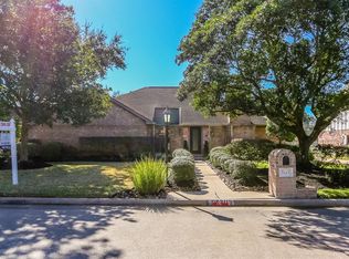 2115 Winged Foot Dr, Missouri City, TX 77459