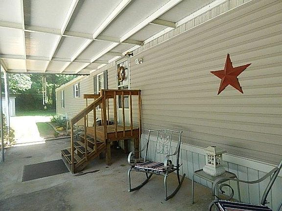 5th image of 151 Palisades Ct