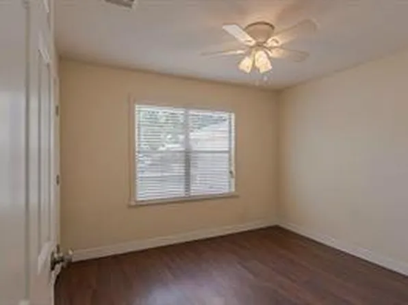 6514 Reamer St, Houston, TX 77074