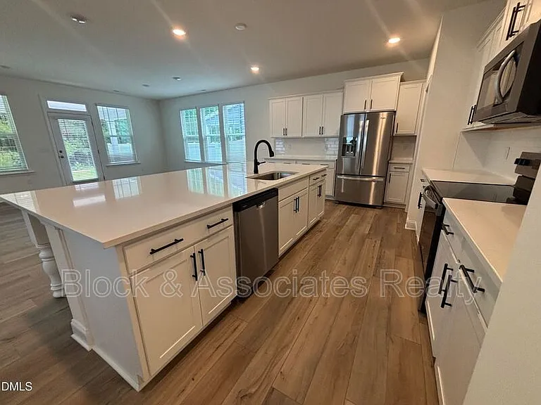 5128 Ranger Grove Way — Photo 18