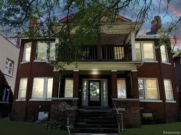 137 Elmhurst St, Highland Park, MI 48203