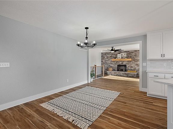 5th image of 8565 Wycoff Dr