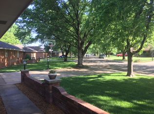 2607 Westminster Dr, Hutchinson, KS 67502