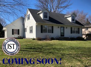 125 Carver Sq, Waconia, MN 55387