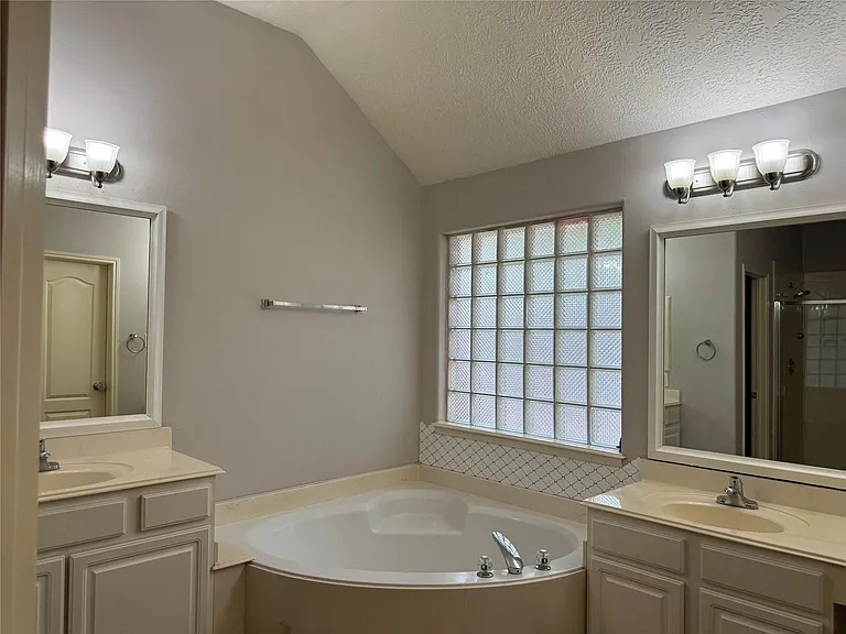 2711 Kimbleton Ct — Photo 19