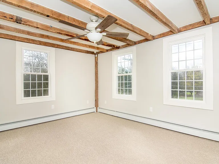 454 Hickory Hill Rd — Photo 3