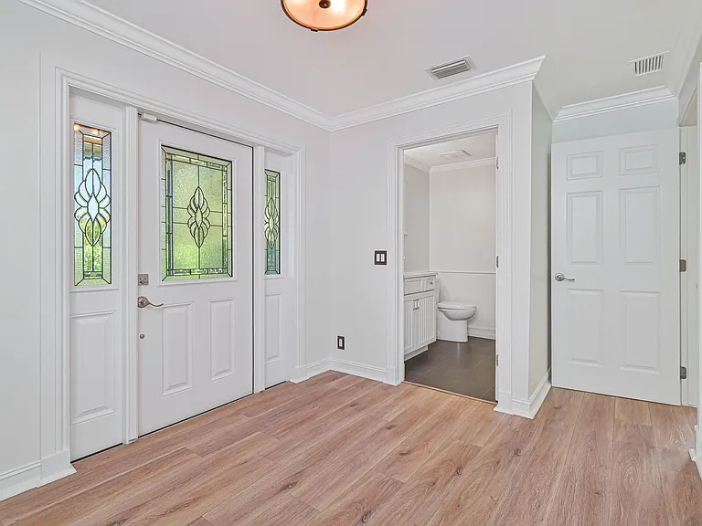6941 Hunters Rd — Photo 13