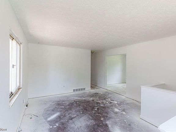 4th image of 1202 Noble Ave