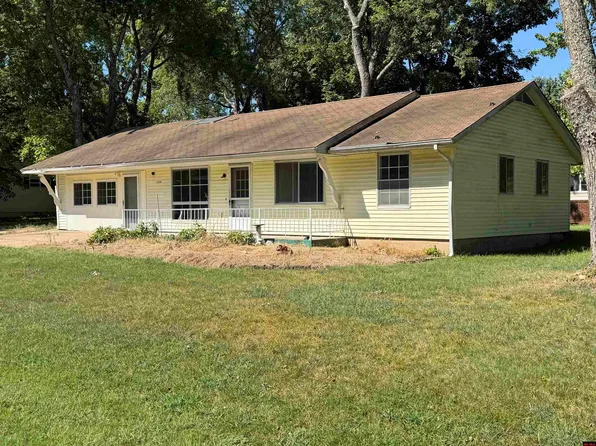 1104 Leonard Dr, Mountain Home, AR 72653