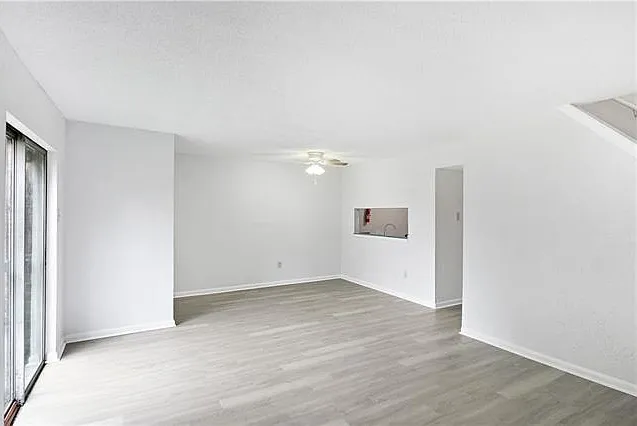 502 Behrman Hwy — Photo 4