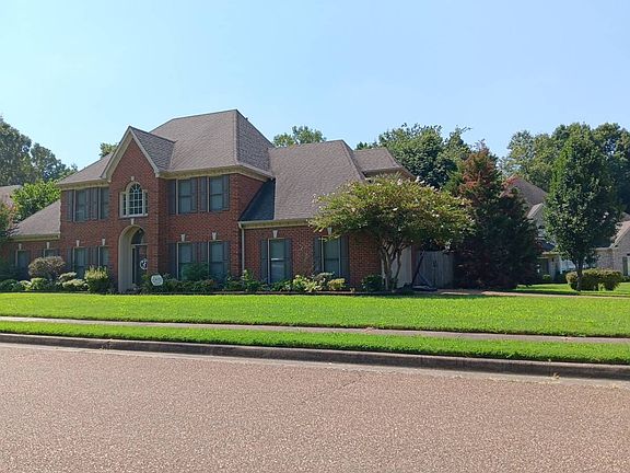 3rd image of 8733 River Hollow Dr