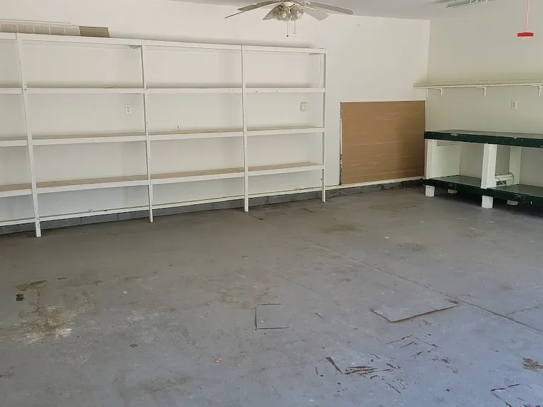 873 Oakmont Dr — Photo 28
