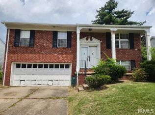 4200 Oxmoor Rd, Evansville, IN 47715