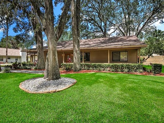 2nd image of 1234 Hammock Shade Dr