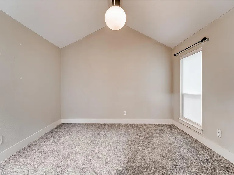 1371 Beaujolais Ln — Photo 19
