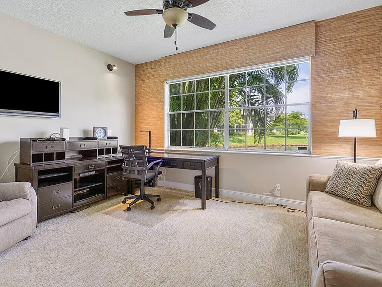 5070 Lake Catalina Dr #C — Photo 19