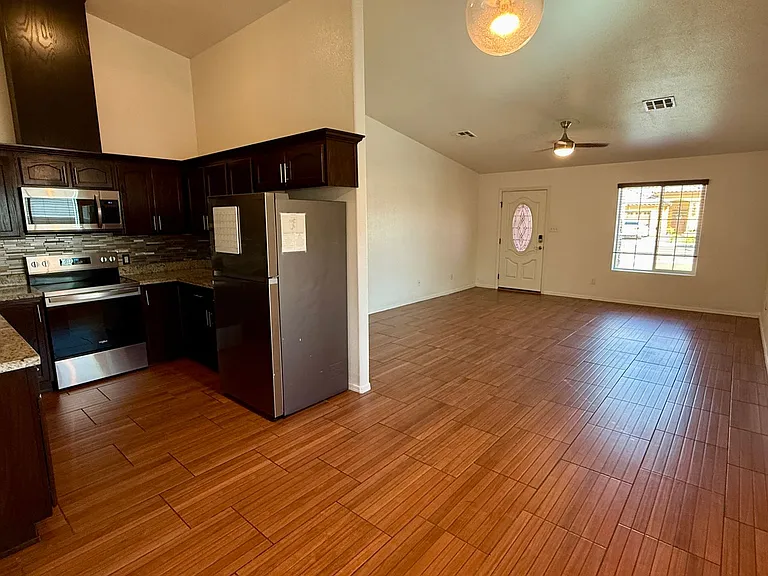 173 N Cecilia Torres Ct — Photo 6