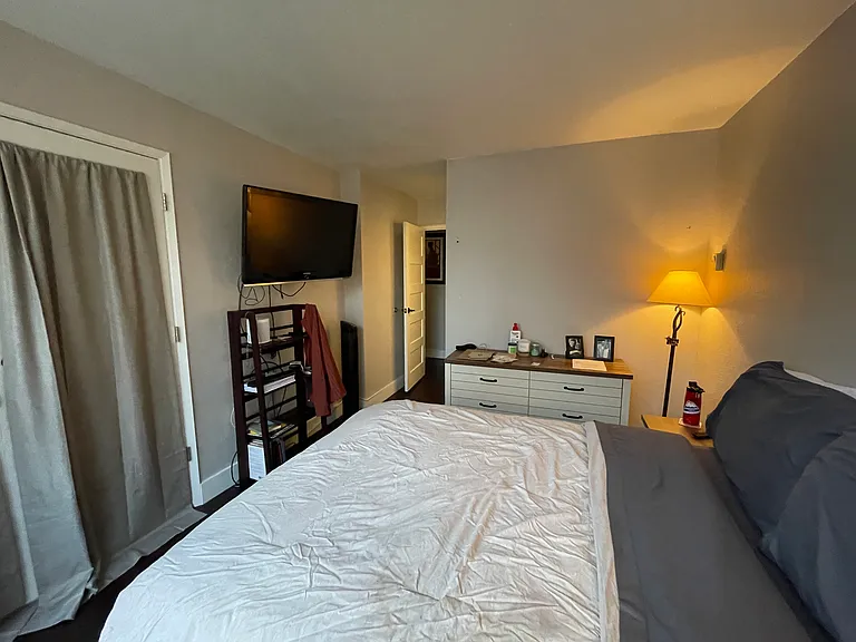 2201 3rd Ave #1701 — Photo 4
