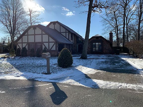 4th image of 2803 W Burnell Dr