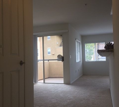 3rd image of 340 Sonoma Aisle