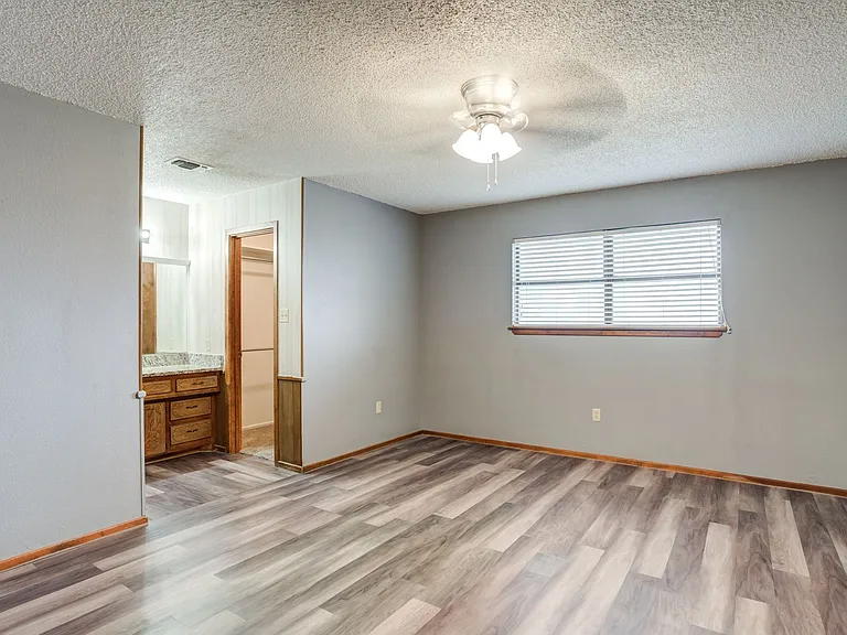 810 Mimosa Ave — Photo 29