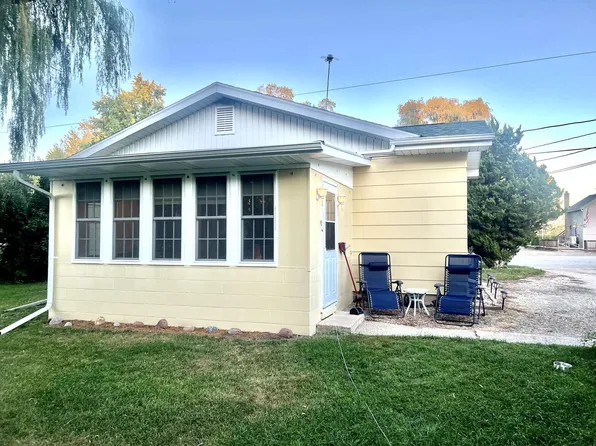 N8725 County Road N, East Troy, WI 53120